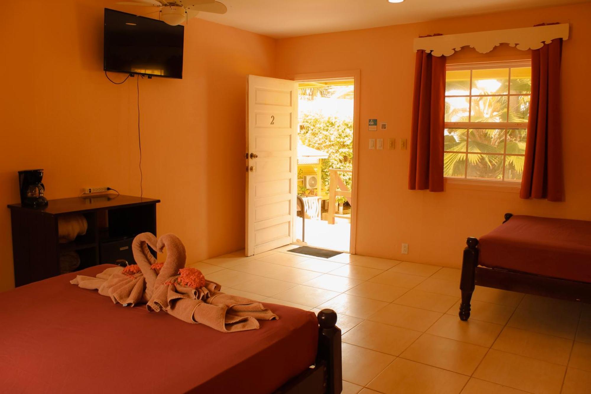 Tropical Paradise Caye Caulker Ngoại thất bức ảnh