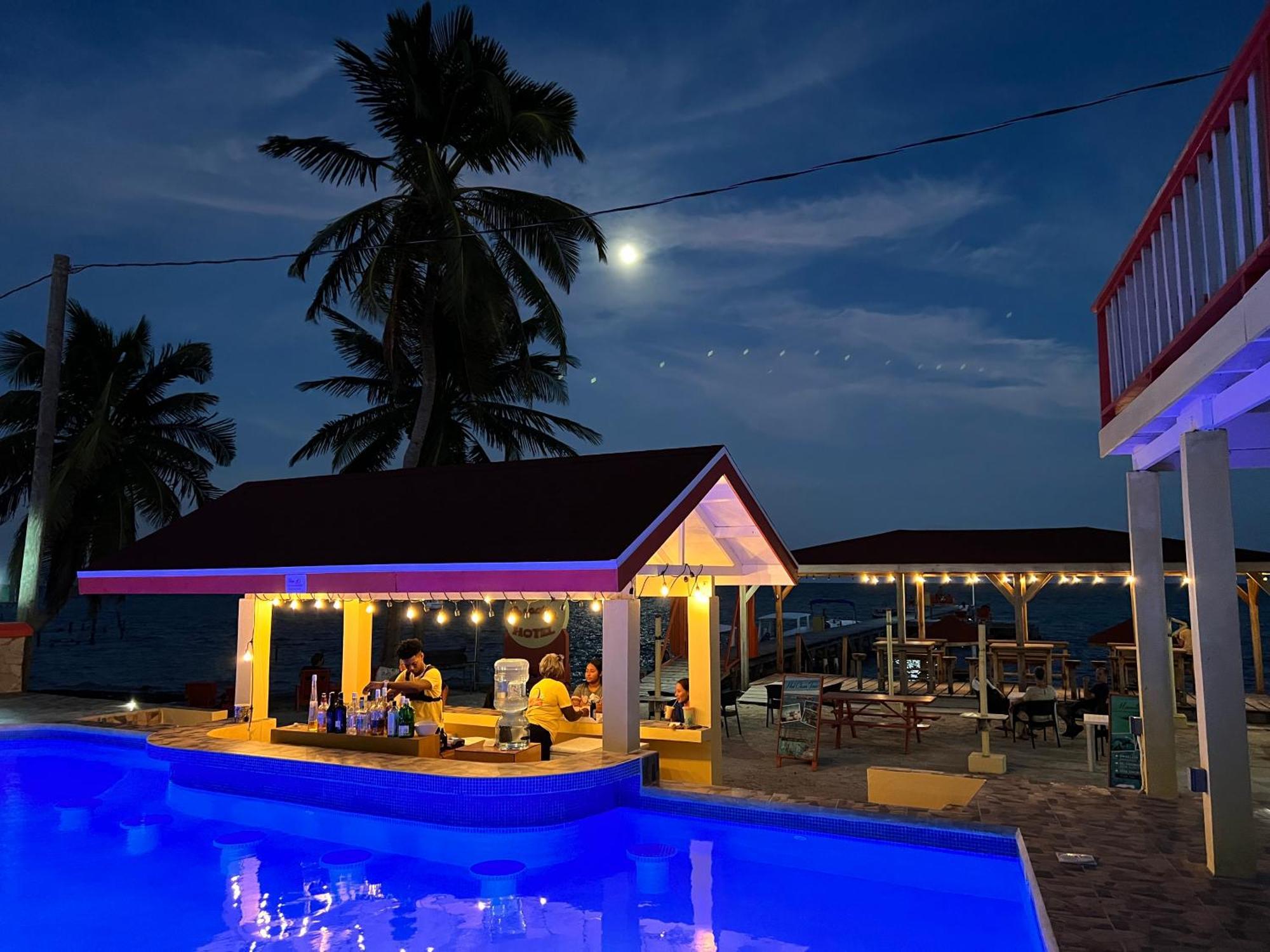 Tropical Paradise Caye Caulker Ngoại thất bức ảnh